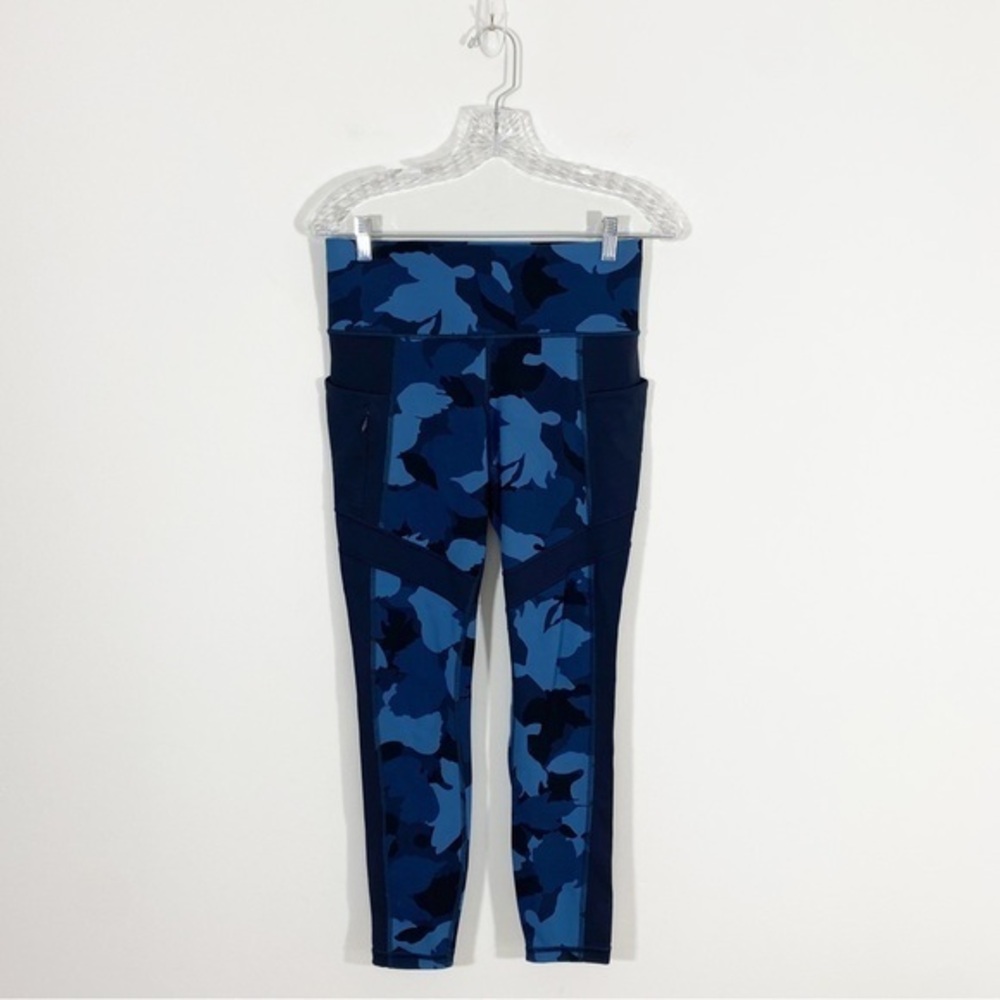 Athleta Small All in Camo Leggings Tights 7/8 High‎ Rise Pockets Running Gym